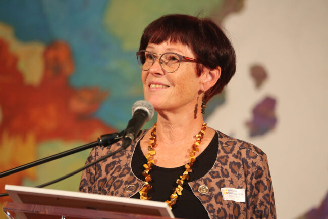 Übersetzerin Erna Pfeiffer ausgezeichnet