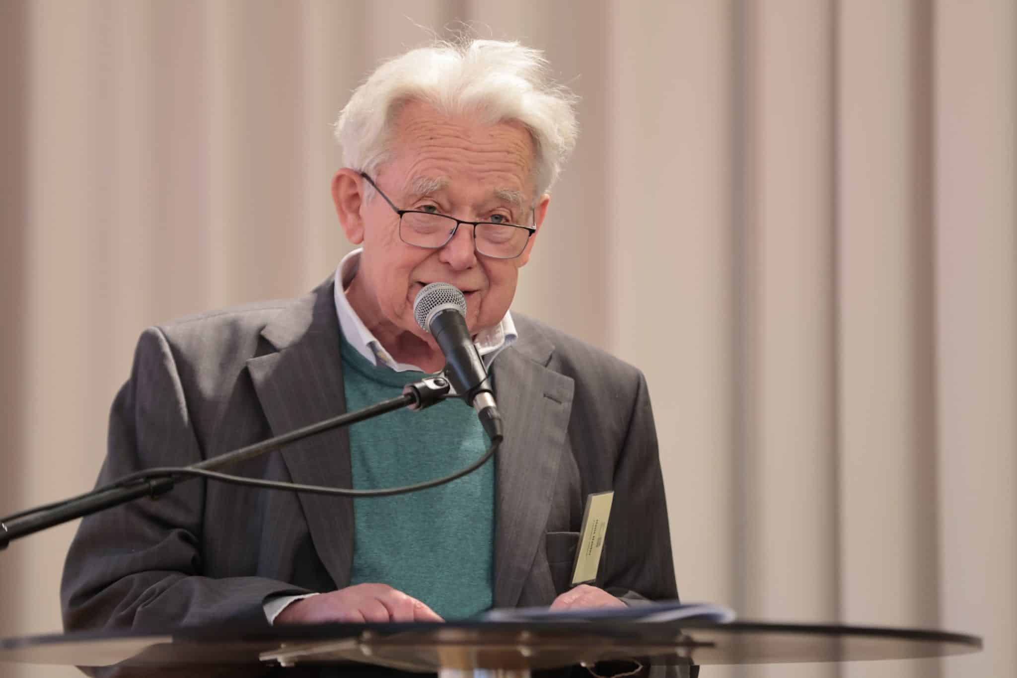 Hans Haider ausgezeichnet